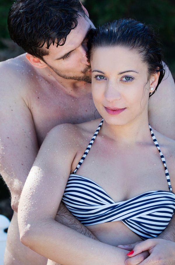 Эмилия, 21 год, 2 размер груди